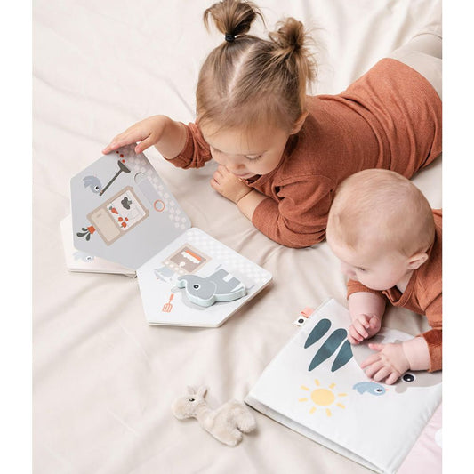 Elphees Home Board Book, Deer Friends, Color Mix