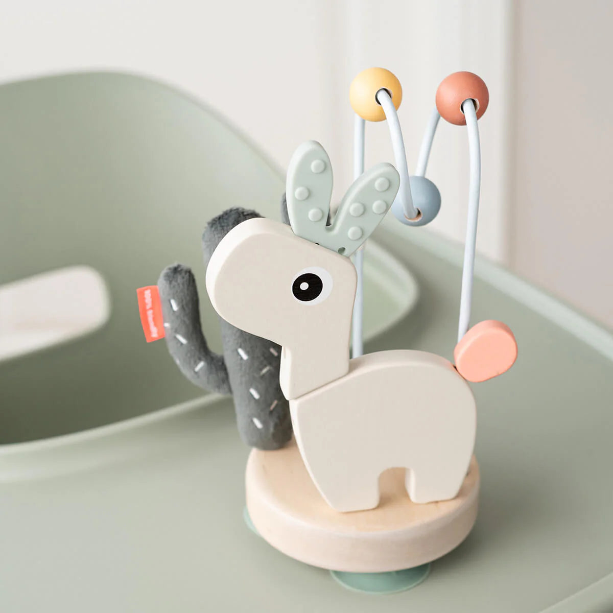 Aktivitetsleksak, Stick & Stay Aktivitetsö, Lalee Sand - Done By Deer