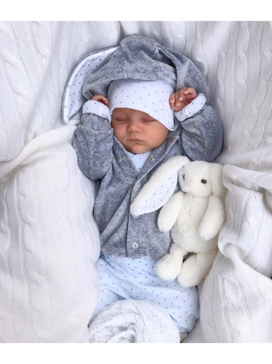 Bunny Marley Tiny, Vit