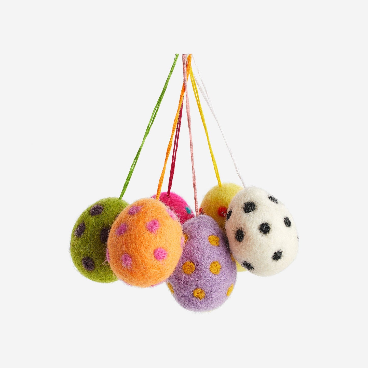 Tuvade ull ägg, Hänge