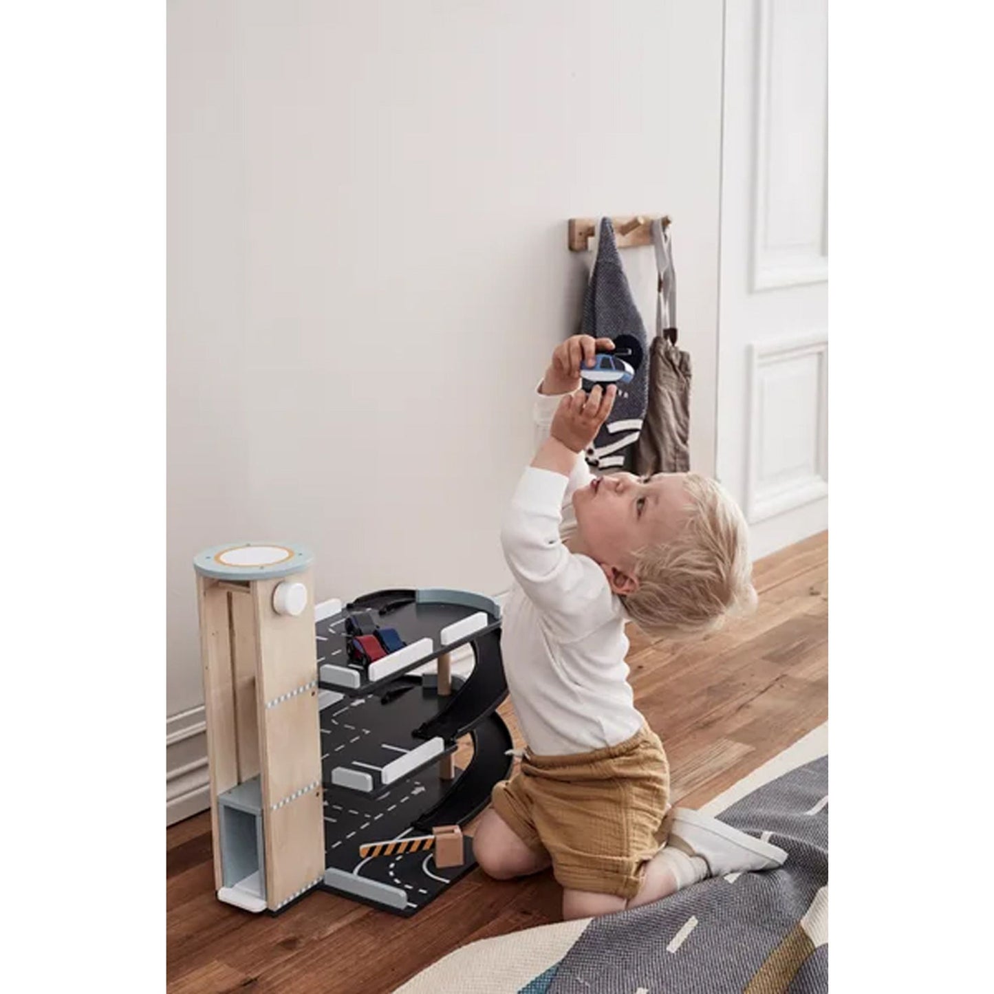 Parkeringshus Aiden - Kids Concept