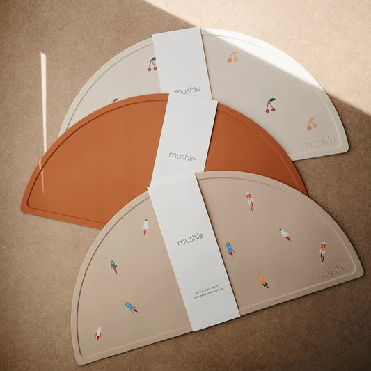 Underlägg, Silicone Mat Cherries - Mushie