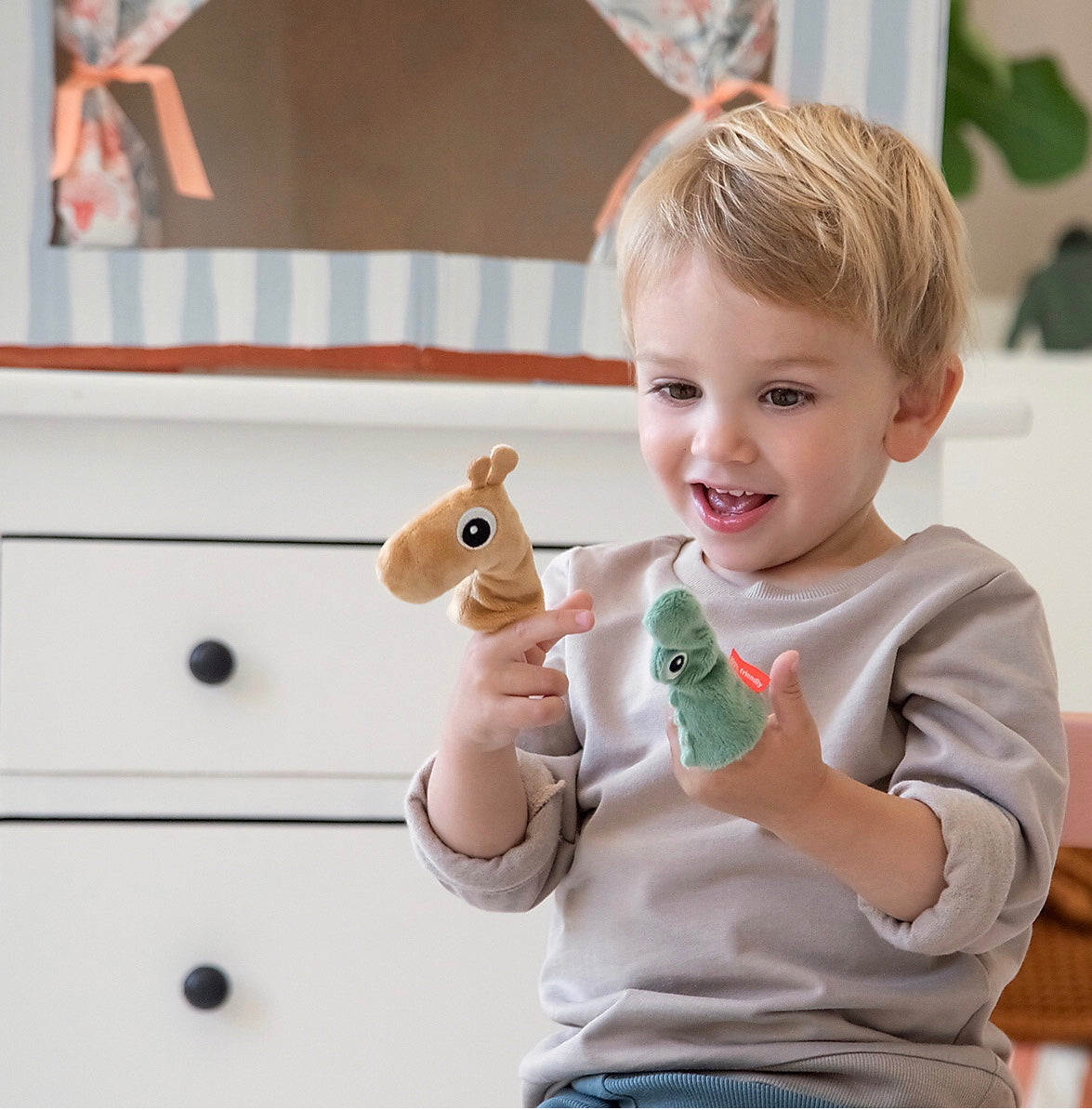 Fingerdockeset, Djur - Done by Deer