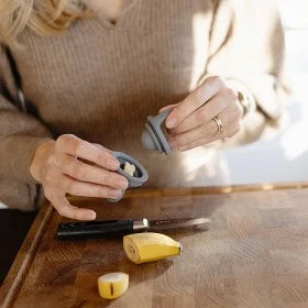 Smaknappar, Mushie Silicone Fresh Food Feeder 2-pack Blush