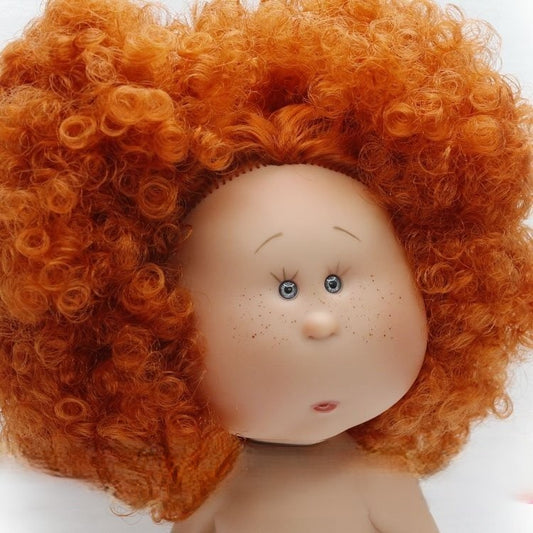 Mia, Handgjord Docka, Rött Krull, 30 cm - Nines
