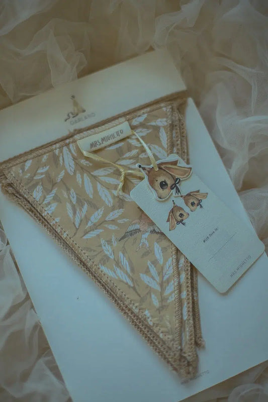 Vimpel, Mist Leaf Yellow - Mrs Mighetto