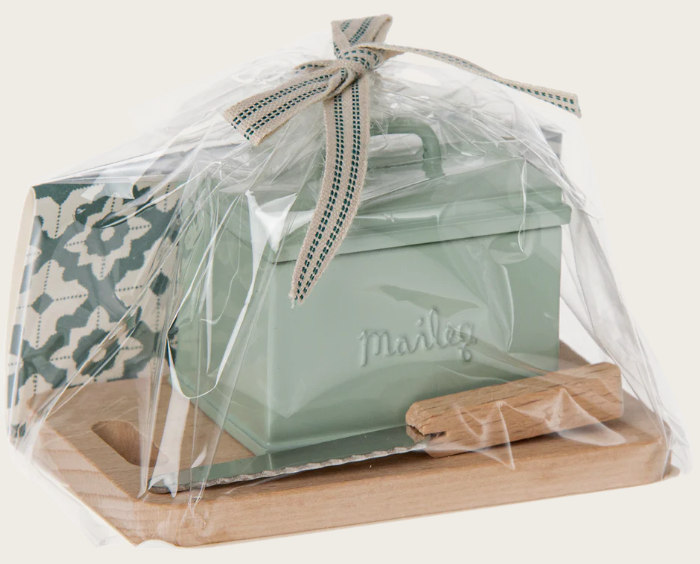 Miniatyr, Brödbox med bröd & skärbräda & Kniv - Maileg