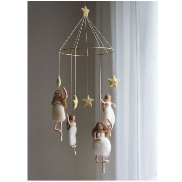 Gamcha Mobil, Ballerina